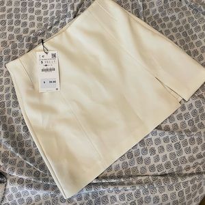 NWT Zara Mini Skirt